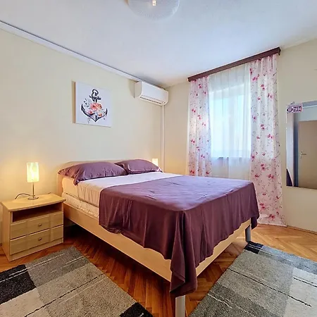 Lille By Interhome * Trogir